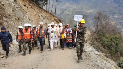 चीन नेपाल र भारत जोड्ने राष्ट्रिय गौरबको खाँदबारी किमाथांका सडक…